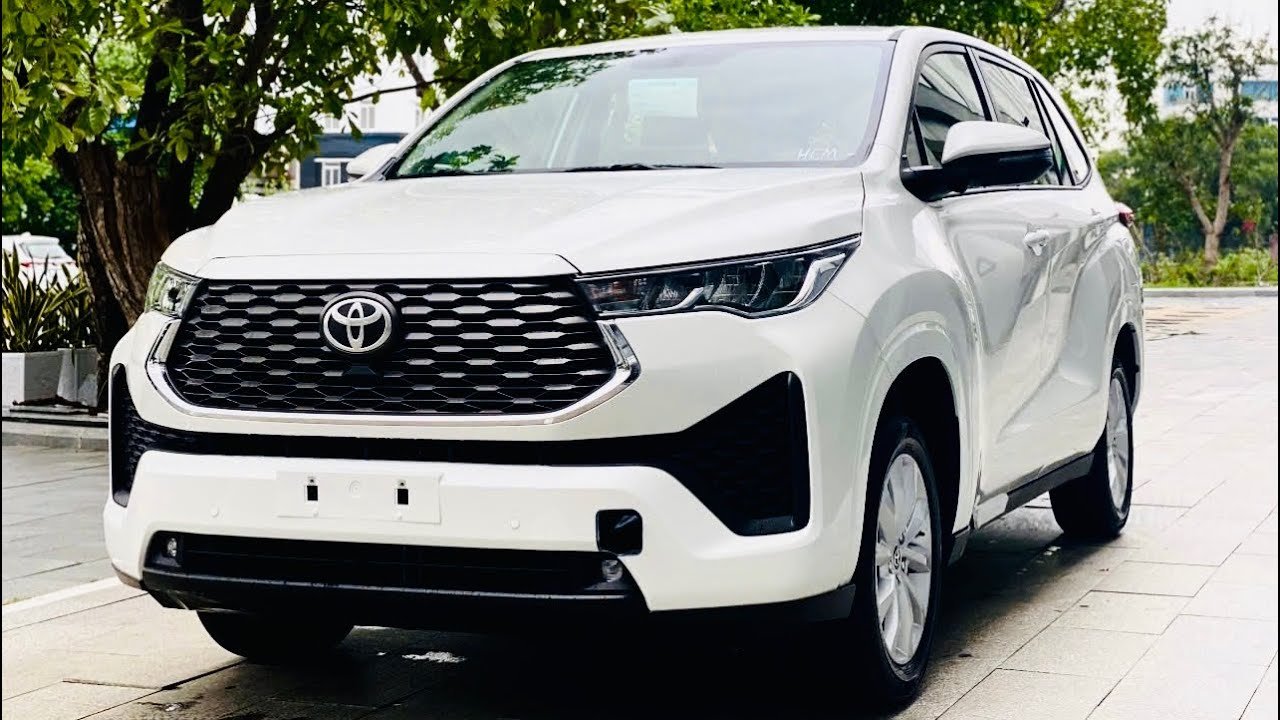 Toyota Hycross